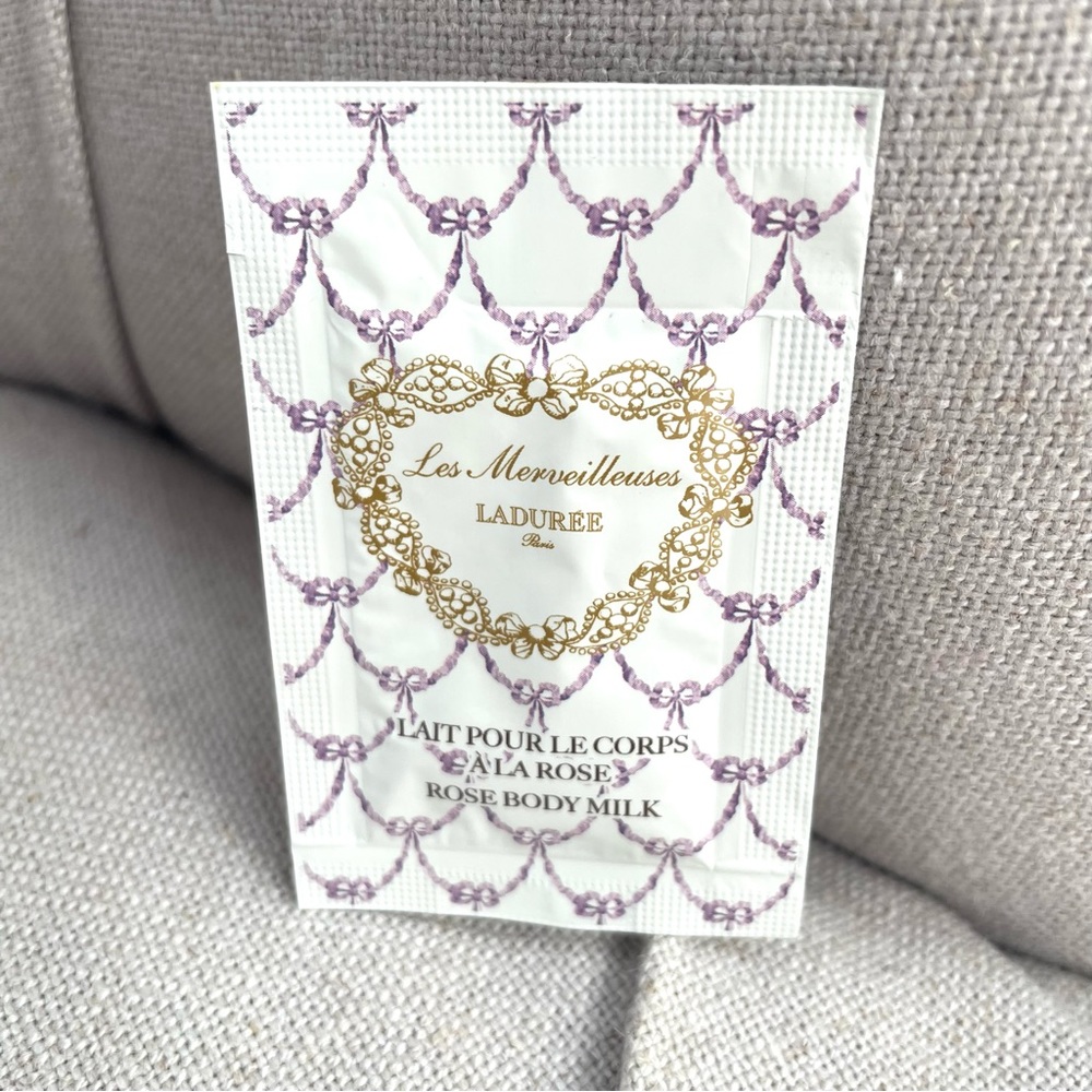 🩷 Laduree Rose body milk lotion sample